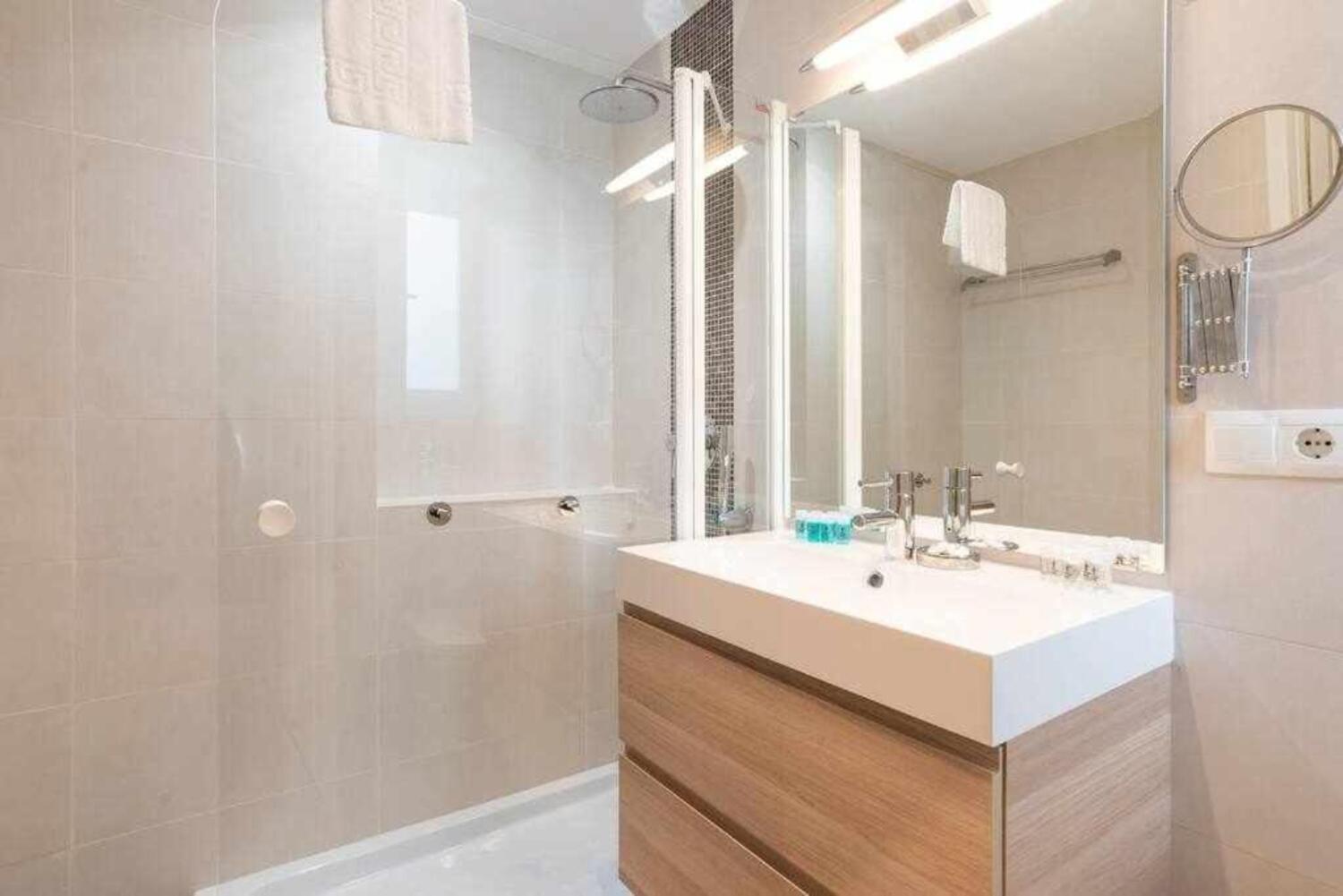 Apartamento Premium Junto A Catedral Малага Экстерьер фото