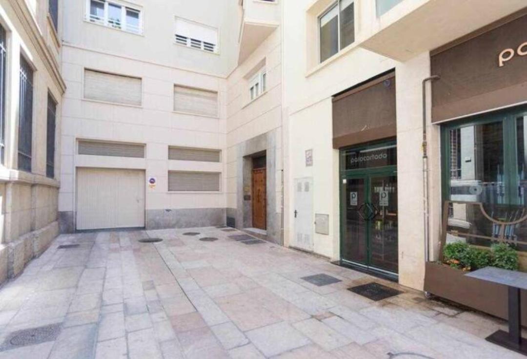 Apartamento Premium Junto A Catedral Малага Экстерьер фото